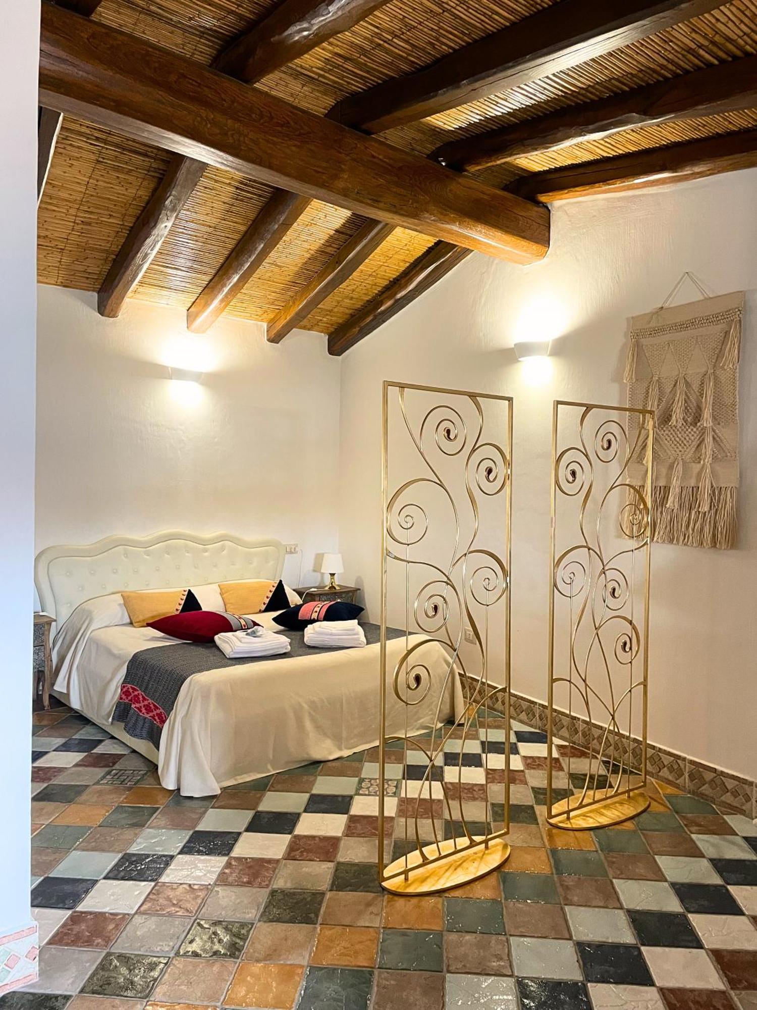 Ogliastra Luxury Apartment - Ajpsardinia ตอร์โตลี ภายนอก รูปภาพ