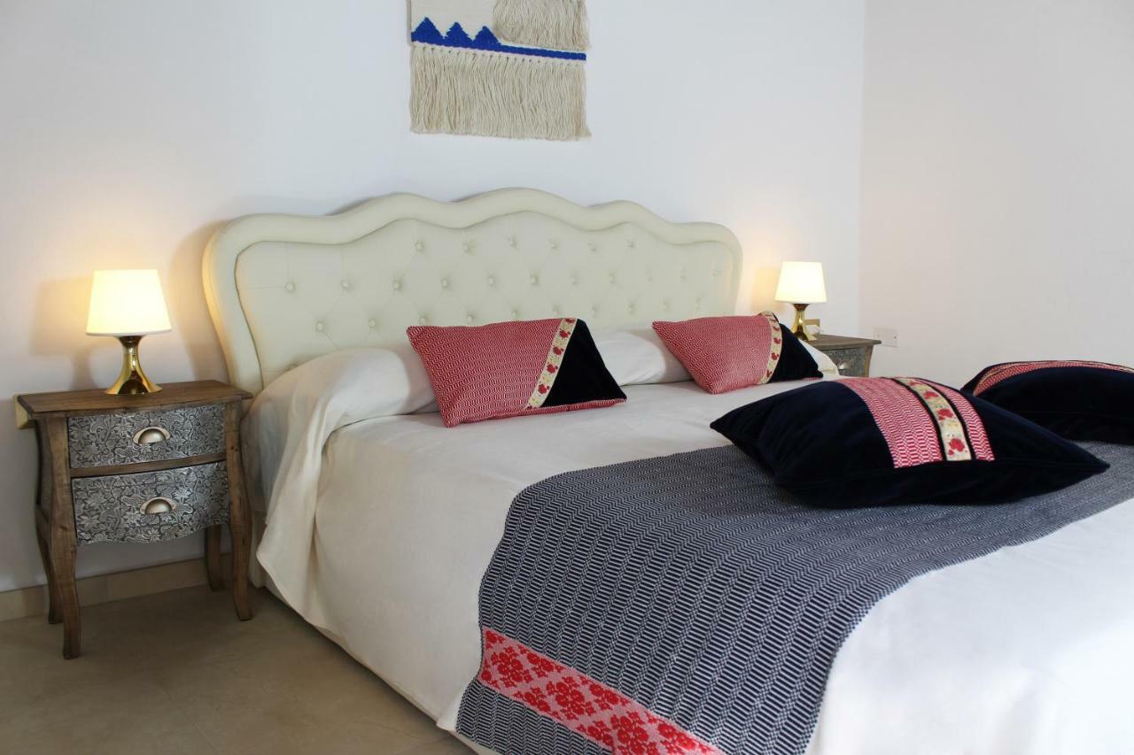 Ogliastra Luxury Apartment - Ajpsardinia ตอร์โตลี ภายนอก รูปภาพ